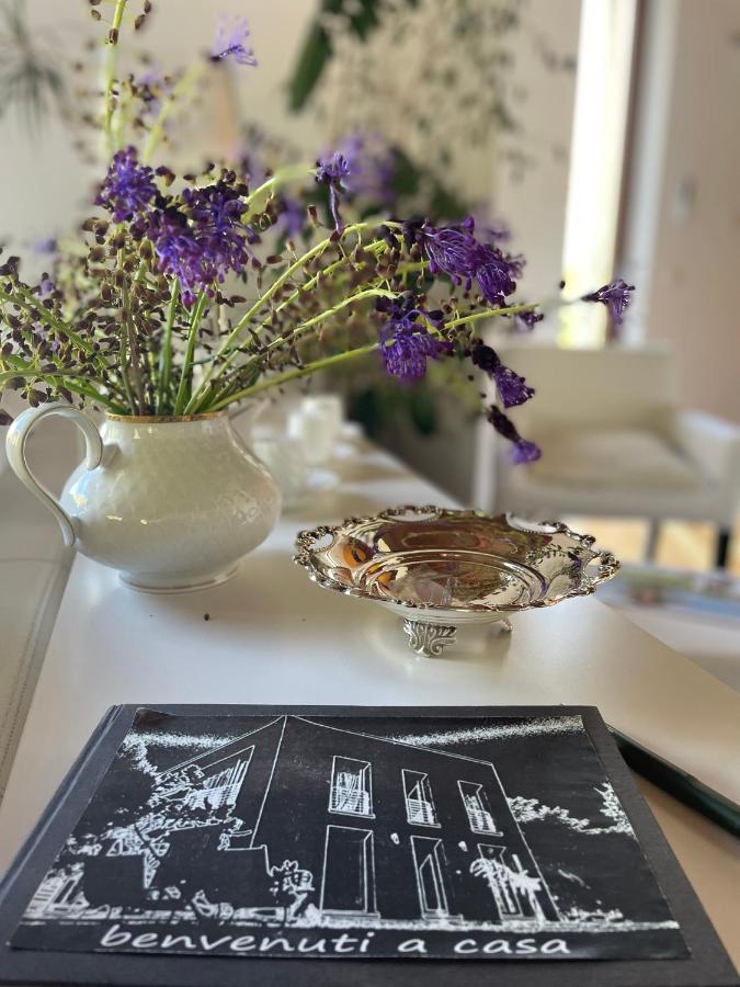 Vieniacasaccadia Bed and Breakfast Buitenkant foto